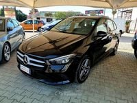 Usata Mercedes B200 150 CV (110 kW) 2021 Nero Monovolume
