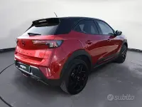 Usata Opel Mokka GS Line 101 CV (74 kW) 2022 Rosso SUV