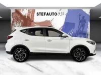 Usata MG ZS Luxury 106 CV (77 kW) 2024 Bianco SUV