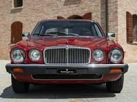 Usata Jaguar XJ6 205 CV (150 kW) 1981 Rosso Berlina