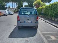 Usata Opel Agila 80 CV (58 kW) 2005 Grigio Monovolume