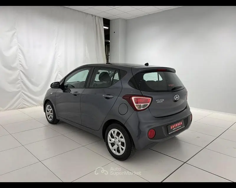 Begagnad Hyundai i10 67 HK (49 kW) 2019 Halvkombi