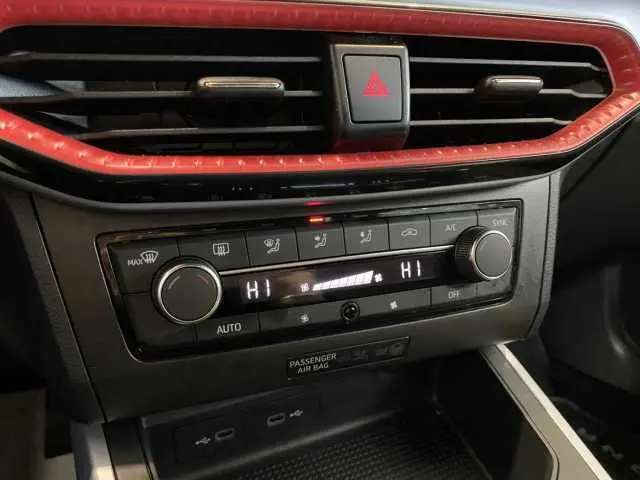 Occasion Seat Arona FR 90 ch (66 kW) 2022 Rouge SUV
