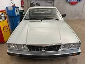 Usata Maserati 420 185 CV (136 kW) 1985 Argento Berlina