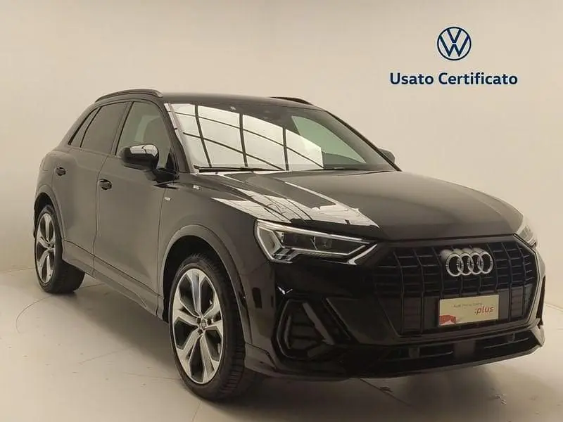 Begagnad Audi Q3 S-Line 150 HK (110 kW) 2022 Svart SUV