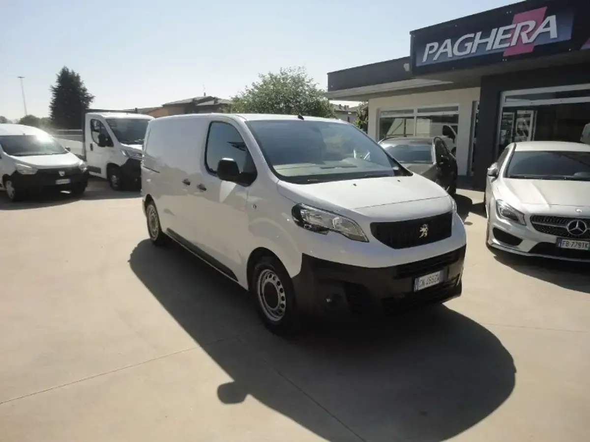 Gebraucht Peugeot Expert Premium 120 PS (88 kW) 2023 Weiß Van