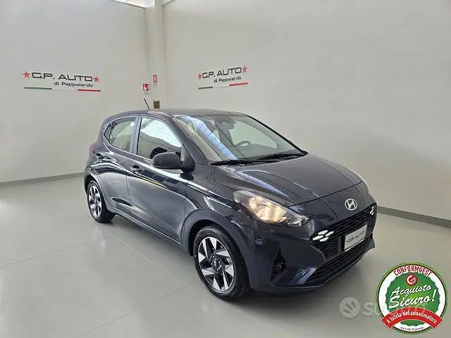 Nuova Hyundai i10 62 CV (45 kW) 2025 Grigio Utilitaria