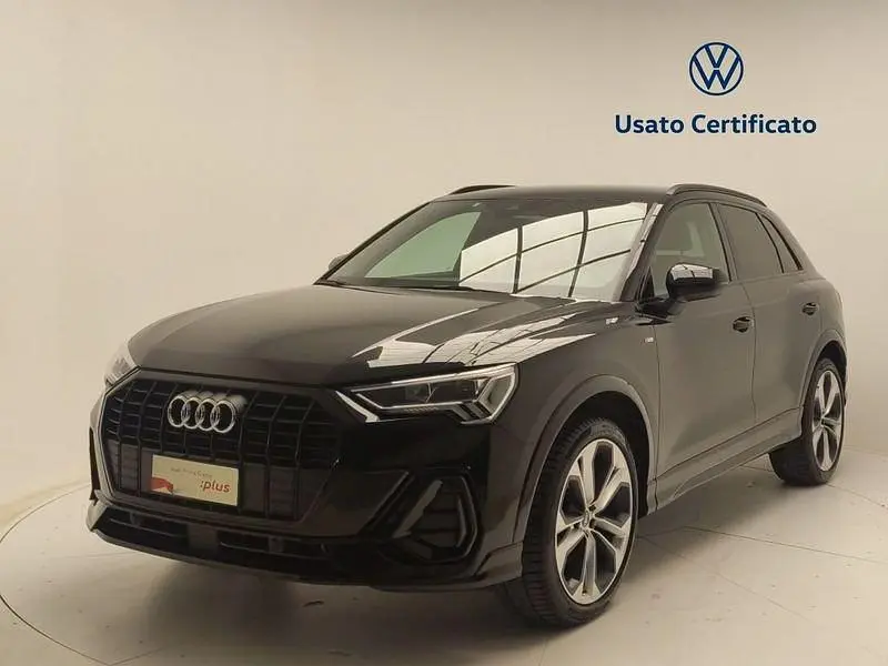 Begagnad Audi Q3 S-Line 150 HK (110 kW) 2022 Svart SUV