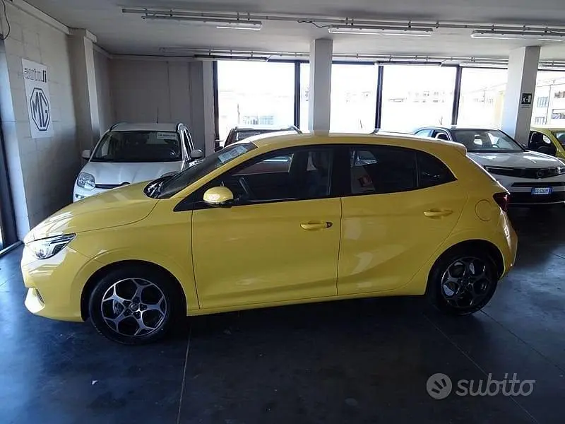 Nuova MG MG3 Comfort 116 CV (85 kW) 2025 Giallo Utilitaria