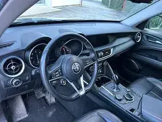 Brugt Alfa Romeo Stelvio Tech Edition 190 HK (139 kW) 2019 Grå SUV