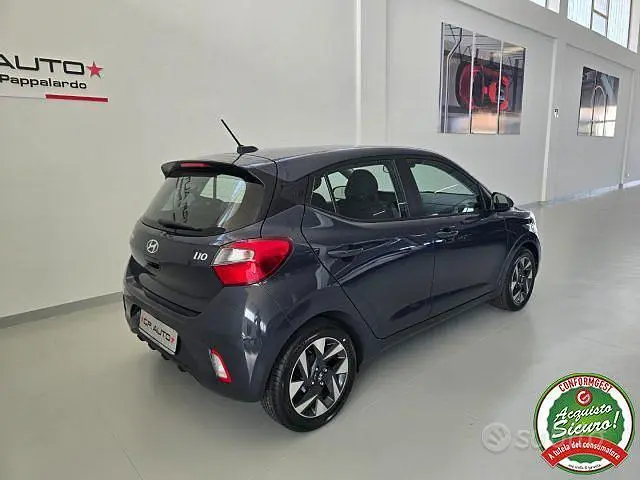 Nuova Hyundai i10 62 CV (45 kW) 2025 Grigio Utilitaria