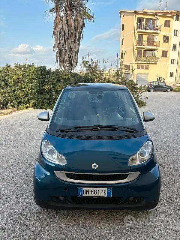 Begagnad Smart ForTwo Coupé 71 HK (52 kW) 2010 Blå Sportkupé