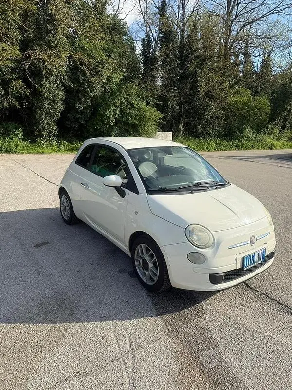 Käytetty Fiat 500 95 HP (69 kW) 2011 Sedan