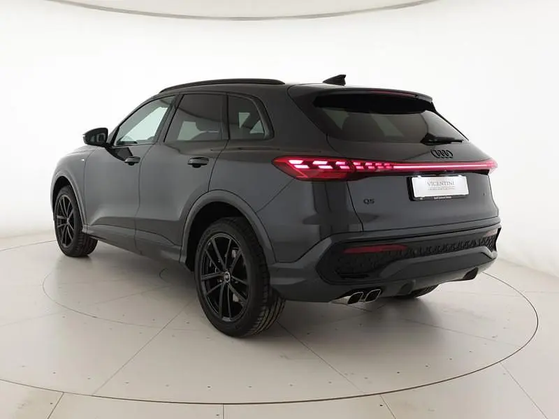 Nuova Audi Q5 S-Line 204 CV (150 kW) 2026 Grigio tambora metallico SUV