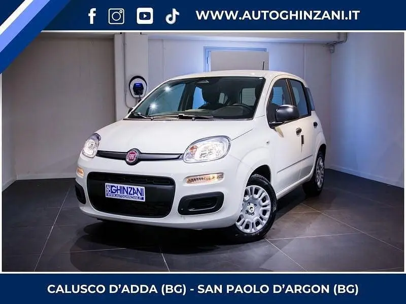 Ny Fiat Panda S 69 HK (50 kW) 2025 Vit Halvkombi