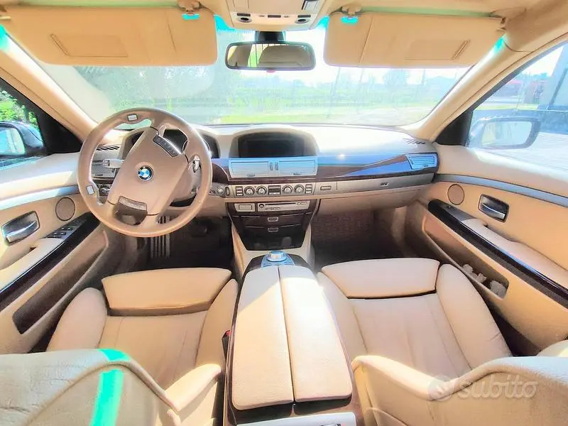 Begagnad BMW 730 Comfort Edition 231 HK (169 kW) 2005 Blå Sedan