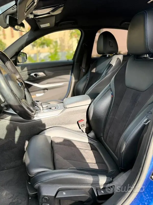 Usata BMW 330 M Sport 265 CV (194 kW) 2019 Blu Berlina