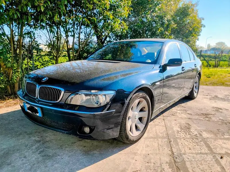 Begagnad BMW 730 Comfort Edition 231 HK (169 kW) 2005 Blå Sedan