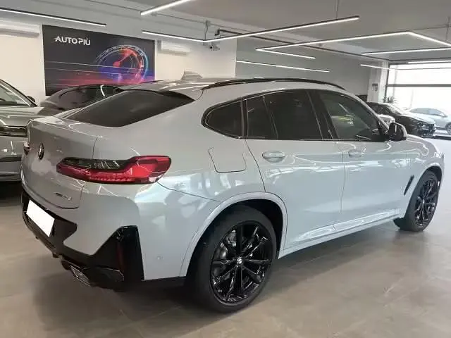 Usata BMW X4 M Sport 190 CV (139 kW) 2024 Argento SUV