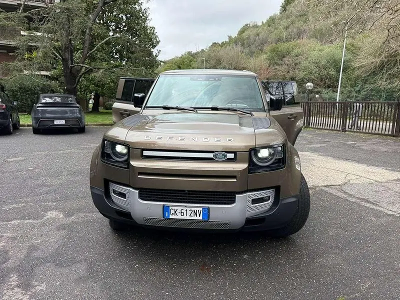Occasion Land Rover Defender HSE Dynamic 249 ch (183 kW) 2022 Marron SUV