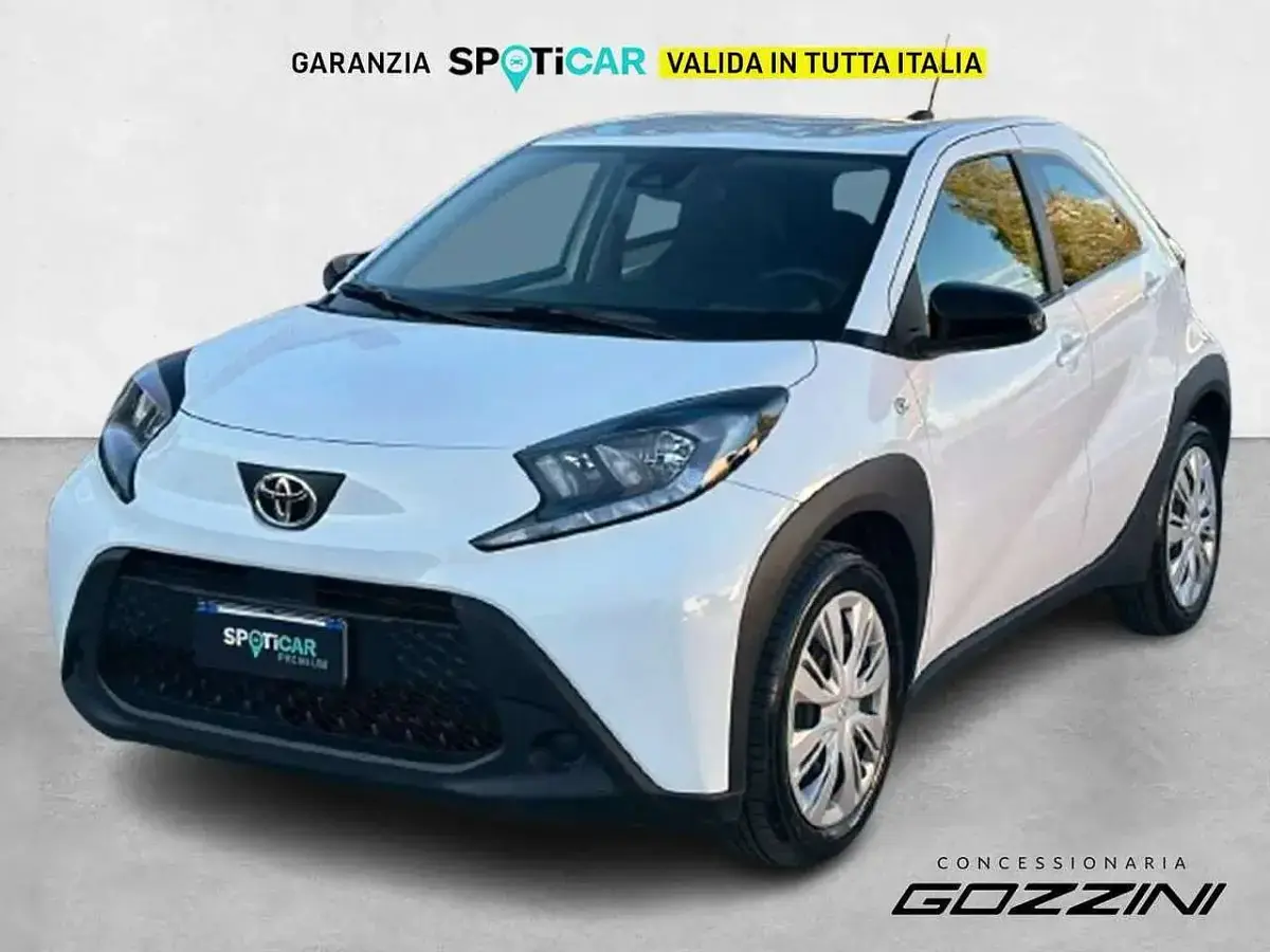 Brugt Toyota Aygo X Active 72 HK (52 kW) 2024 Hvid SUV