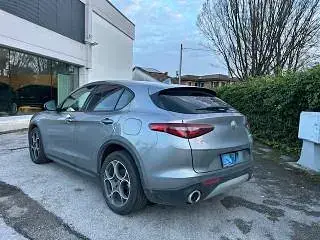 Brugt Alfa Romeo Stelvio Tech Edition 190 HK (139 kW) 2019 Grå SUV