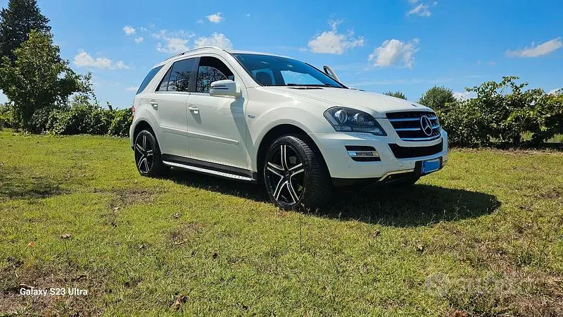 Begagnad Mercedes ML300 204 HK (150 kW) 2011 Vit SUV