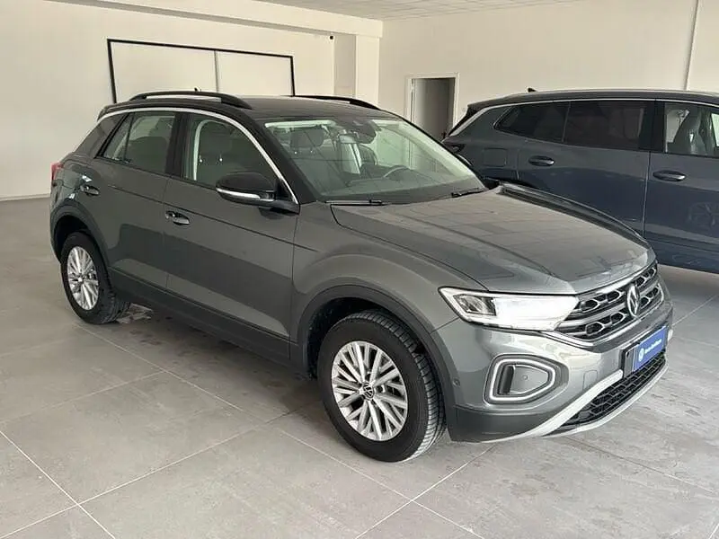 Occasion VW T-Roc Life 150 ch (110 kW) 2025 Gris SUV