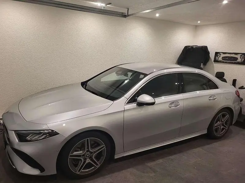 Usata Mercedes A250 AMG 224 CV (164 kW) 2024 Argento Berlina
