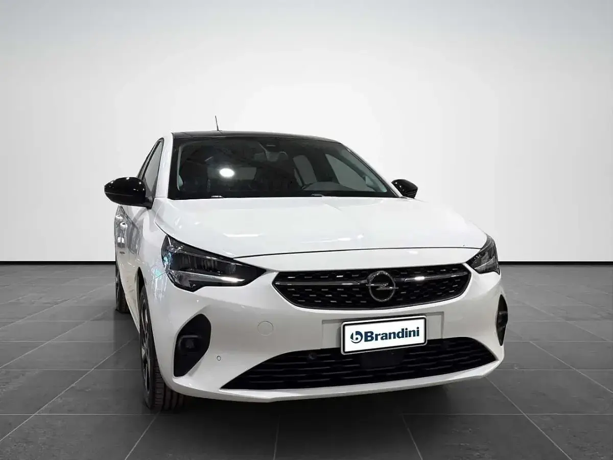 Usata Opel Corsa-e Elegance 56 kW (77 CV) 2021 Bianco Utilitaria