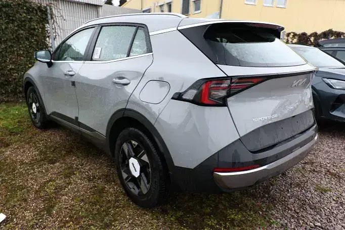 Nouă Kia Sportage 180 CP (132 kW) 2025 Mov SUV