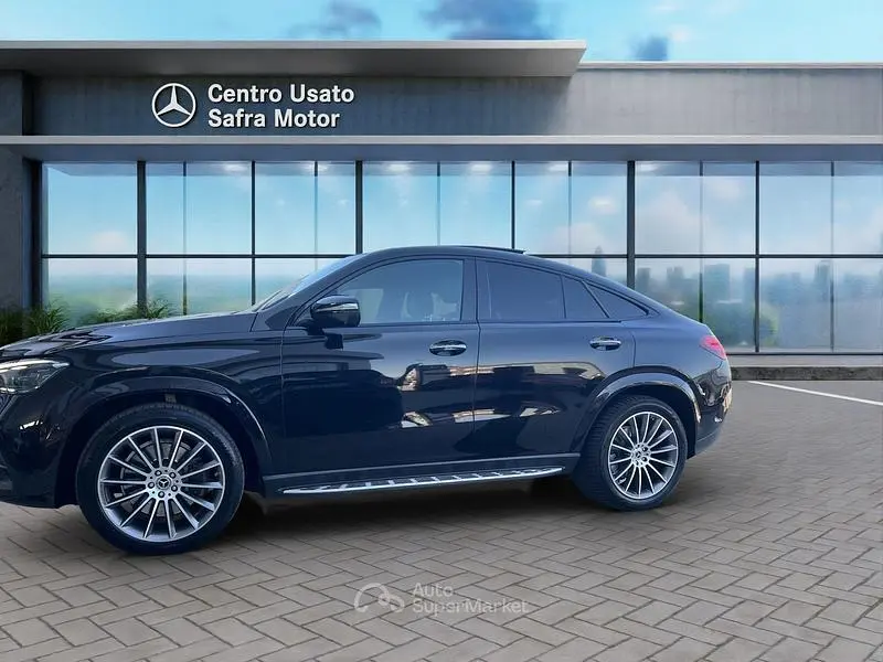 Usado Mercedes GLE300 Advanced Plus 269 CV (197 kW) 2023 Negro Coupe