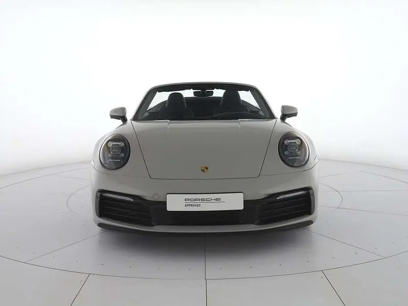 Usata Porsche 911 Carrera Cabriolet 385 CV (283 kW) 2024 Grigio gesso Cabrio