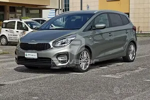 Käytetty Kia Carens