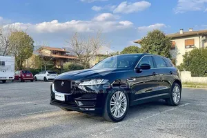 Begagnad Jaguar F-Pace