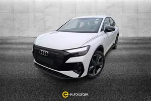 Käytetty Audi Q4 e-tron
