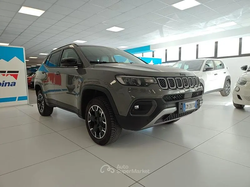 Usata Jeep Compass 179 CV (131 kW) 2023 Gray SUV