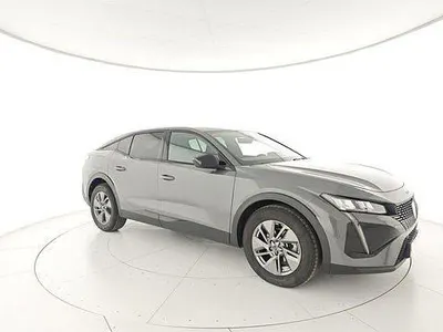 Käytetty Peugeot 408 Allure 145 HP (106 kW) 2025 Harmaa Katumaasturi