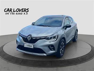Usata Renault Captur Techno 145 CV (106 kW) 2023 Grigio chiaro SUV