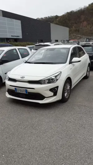 Käytetty Kia Rio