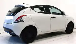 Begagnad Lancia Ypsilon