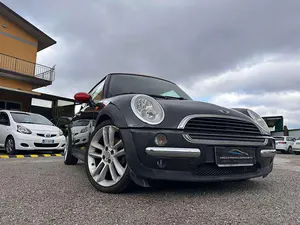Begagnad Mini One D