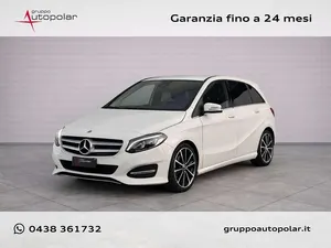 Begagnad Mercedes B220