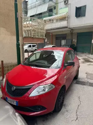 Begagnad Lancia Ypsilon