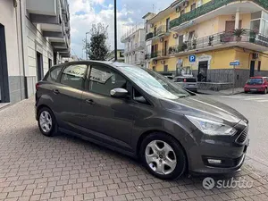 Begagnad Ford C-MAX