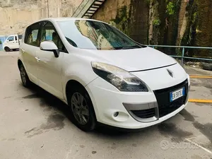 Usata Renault Scénic III