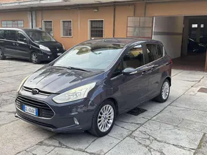 Begagnad Ford B-MAX