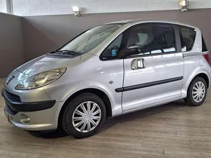 Begagnad Peugeot 1007