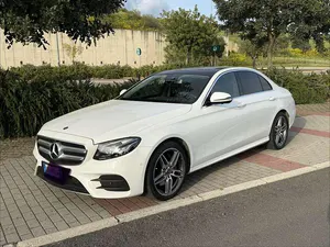 Usado Mercedes E220