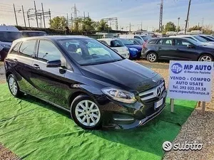 Begagnad Mercedes B200